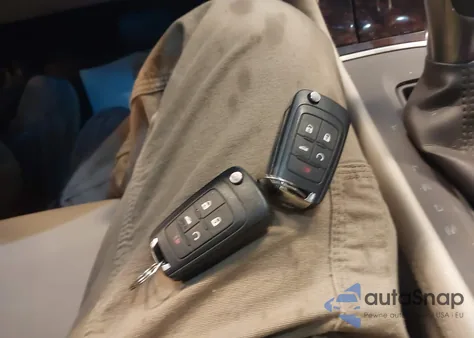 2015 Buick Lacrosse Leather из США, поврежденный, VIN 1G4GB5GR2FF226052